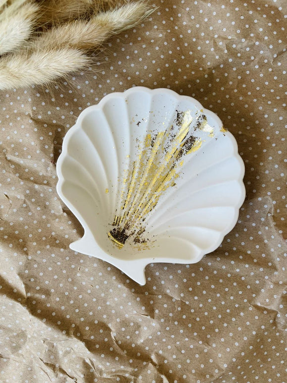 Sea Shell Dish – Beautiful Ambitions & Co.